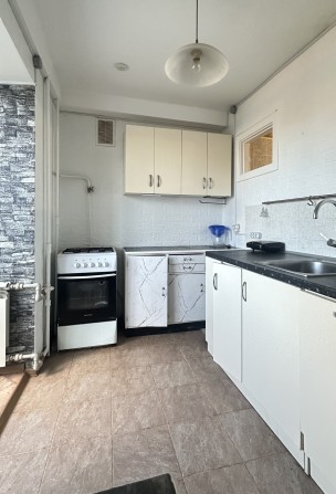 Продаж 3 кімн квартири 66 м2 під ремонт, вул Дмитрівська 98/96, Лук'янівка, Шевченківський район - фото 1