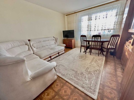 Продам 5-ти кімнатну квартиру по вул. Незалежності,11  Бровари Бровары