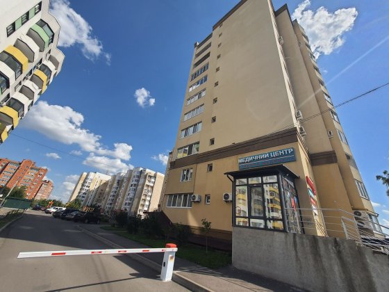 Продам 1к кв вул. Йови 1, 51м2, з документами,  цегляний будинок! Борисполь