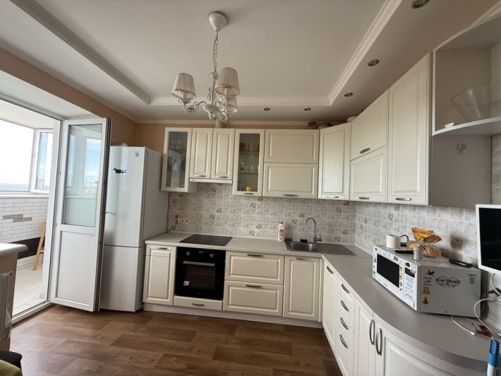 Продаж 2х кімнатної квартири в центрі - фото 1