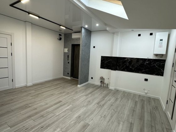 Продам 2 кімнатну квартиру в центрі ЖК Містечко центральне Івано-Франківськ