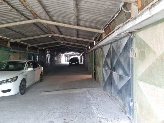 СРОЧНО продам ж/б гараж на 4 ст. Люстдорфской дороги