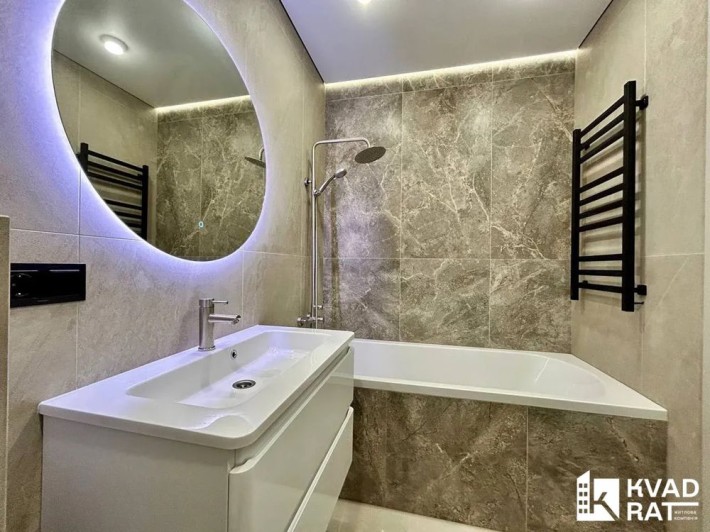 Продаю 1км квартиру з ремонтом біля Велесу - фото 1