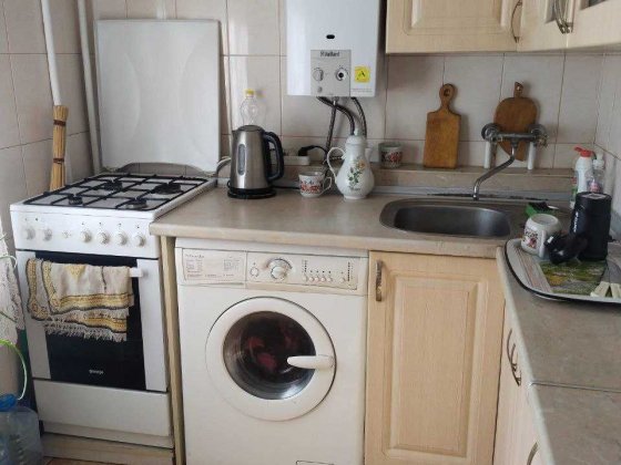 Продам 1-но кім. квартиру. М.Бровари. Вул. М. Лагунової . Центр міста. Бровары