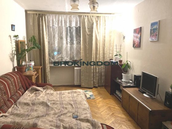 3-кімн квартира / вул Чорних запорожців 61 Бровары