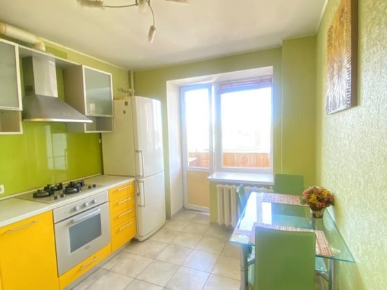 Чудова пропозиція! Простора 2-к квартра вул. Ярослава Мудрого 90-А Бровары