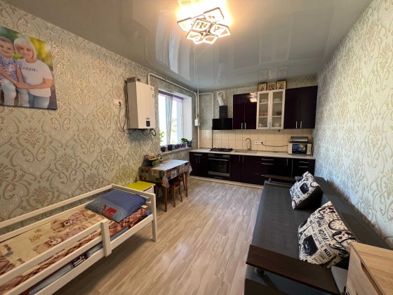 Однокімнатна квартира. Оформлення мінімальне. Буча