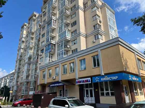 Продам велику 1-кімнатну, Європейська 31-а, ЖК Вишневий квартал. Без % Вишневе