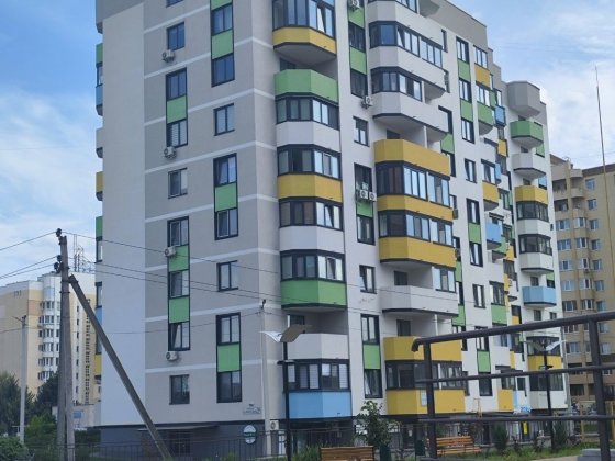 Від власника: 1км квартира ЖК Весна, 36м2, автономне опалення - котел Борисполь