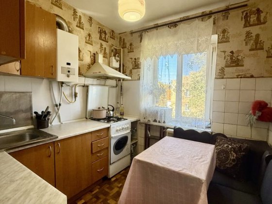 Продаж 2 х кімн  квартири  44,3 м2 м. Вишневе вул.М.Приймаченко буд.20 Вишневе