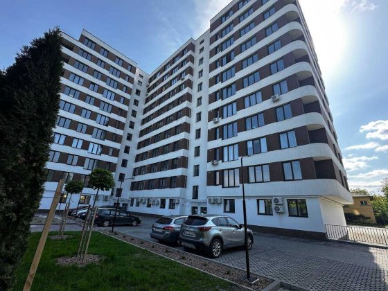 Велика двостороння квартира з неймовірним краєвидом! Готова до ремонту Ивано-Франковск