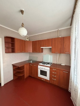 Однокімнатна квартира на залізничному селищі ( Архипа Люльки)и - фото 1