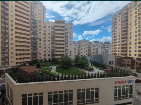 Продаємо Власну готову під ремонт 1к квартири в новобудові в центрі Вишневое