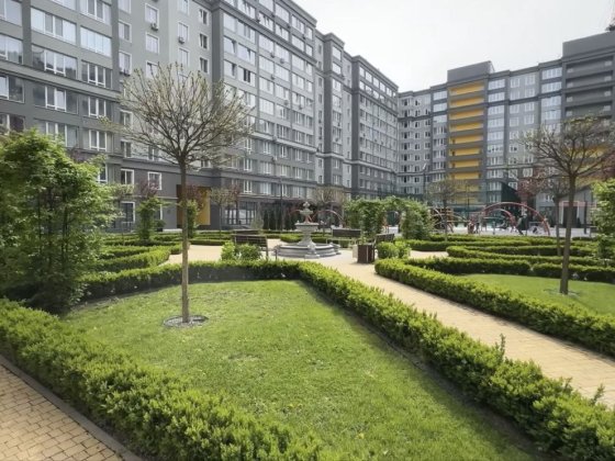 Однокімнатна квартира , топова локація біля школи. Буча