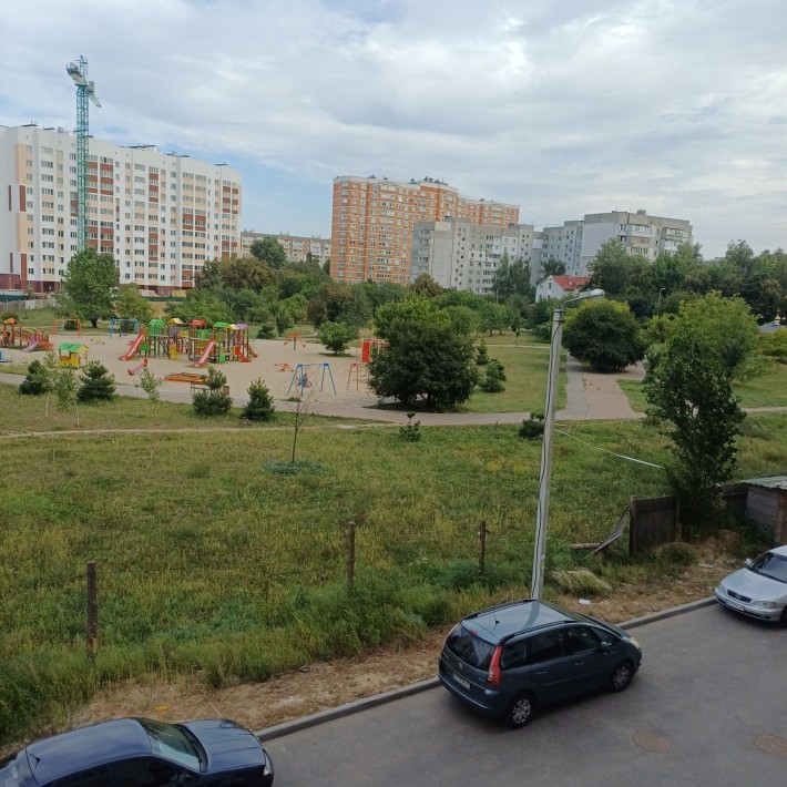 Власник 1 кім Вишневі Сади 3 поверх вигляд на ПАРК - фото 1