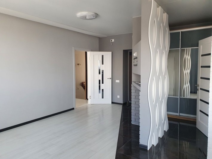 Продається 2кім студія Софіївська Борщагівка - фото 1