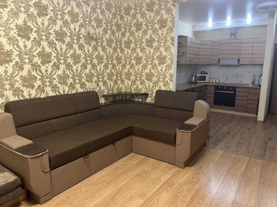 Продам 1 кімнатну квартиру 48м.кв., власник, більше 3 років. Вишневое