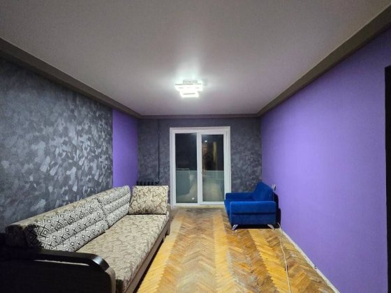 Термінова продаж трьохкімнатної квартири ,місто Київ Вишневое