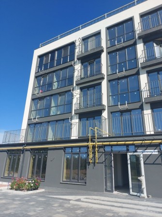 Лісова Буча.Студія в зданому будинку. - фото 1