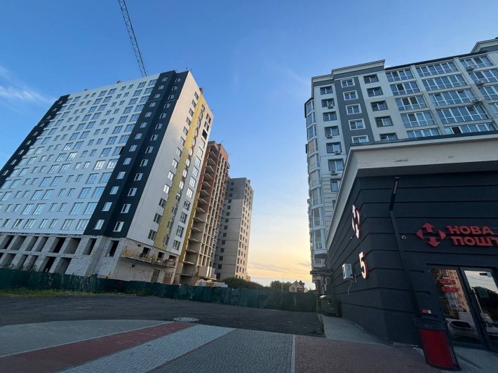 ШАРА 2-х кім.кв.ЦЕНТР міста Бучі 68м2 за 31.000$ - фото 1