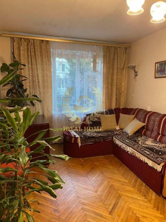 Продається 3-х кімнатна квартира в м.Бровари - фото 1