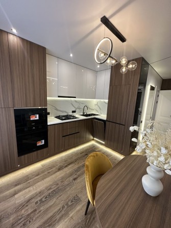Продам півторакімнатну квартиру в центрі міста ЖК Family plaza - фото 1