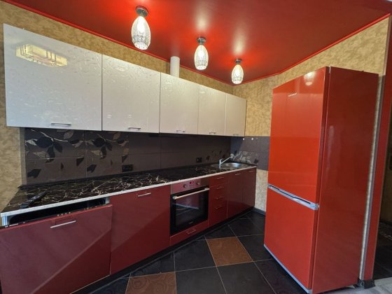 Двокімнатна з ремонтом та меблями. Буча центр. Сертифікат+ Буча