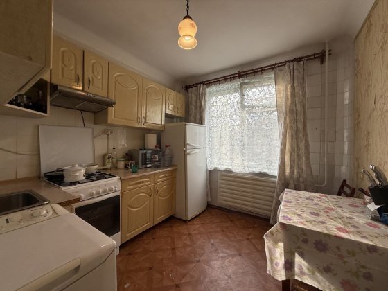 Продаж 2-кімнатної, покращеного планування, зупинка Аптека Кременчуг