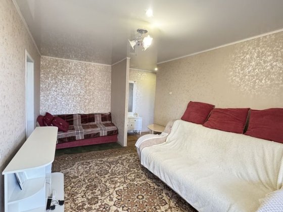 Продам 3 кім квариру з мебями, 48,5 м.кв, Кривий Ріг