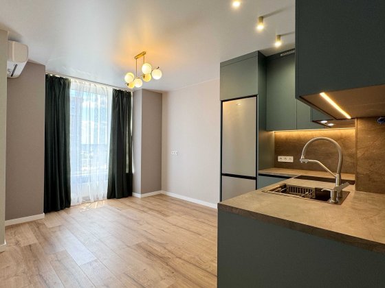 Гранд Бурже. Кватира з гардеробною. Новий ремонт Буча