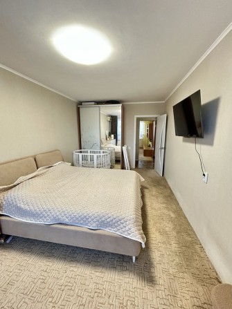 Продам 2х у центрі - фото 1