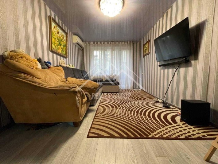 Продаж 2-х кім. квартири, 17 квартал (Карбишева) - фото 1