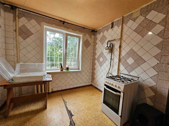 Трёхкомнатная квартира по ул. Пушкина, рядом с пл.Освобождения Кривой Рог