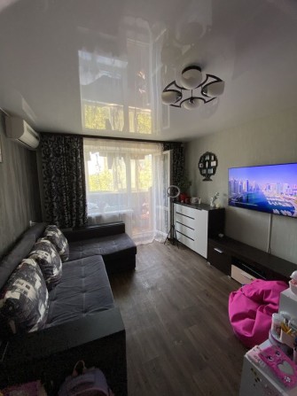 Обміняю 1-кім. кв. в центрі Кременчука на приватний будинок у місті - фото 1