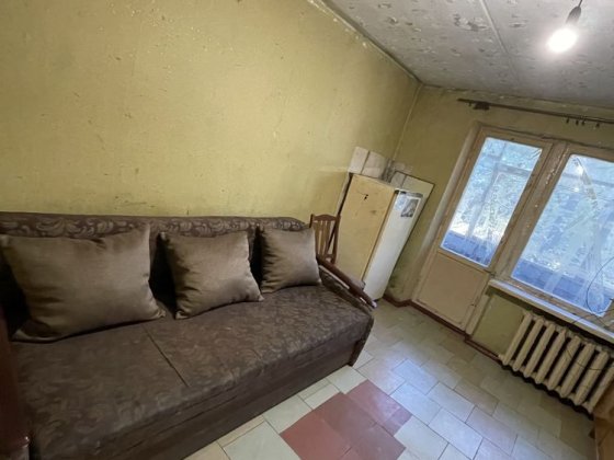 Продам 1 кімнатну квартиру. Кривий Ріг