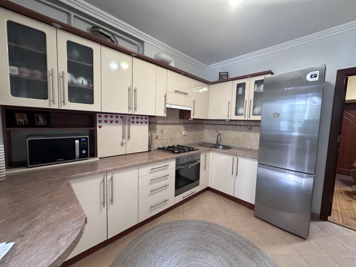 Продаж затишної однокімнатної квартири в гарному районі - фото 1