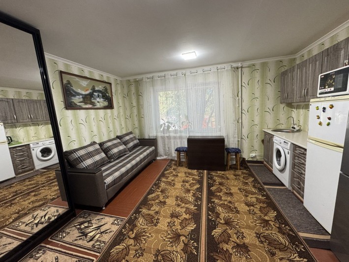 Продам кімнату в гуртожитку в центрі міста, по вулиці Героїв Упа - фото 1