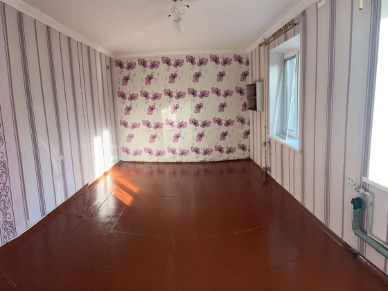 Кімната в гуртожитку Нікополь