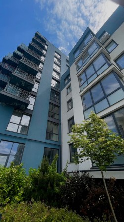 Продам 3-кімнатну квартиру в новобудові! - фото 1