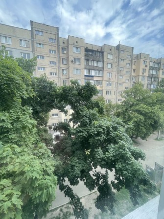 Продаж кімнати S-18 m2 Житомирська, Нивки парк Кличко - фото 1