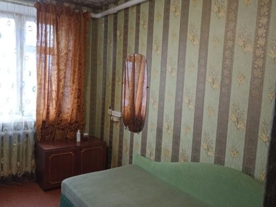 Продам 2 кімнати в гуртожитку в районі старого автовокзалу