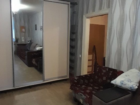 Продам на  Приходька, Крюків 1 кімнатна . Кременчуг