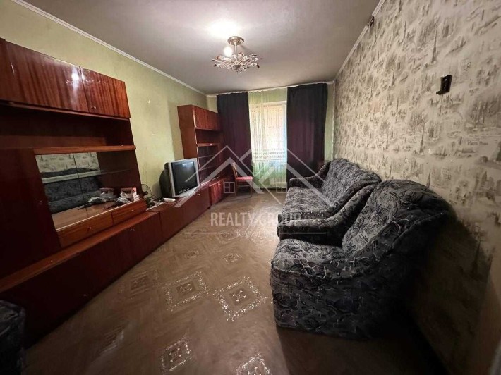 Продаж 2к квартири на Вадима Гурова - фото 1