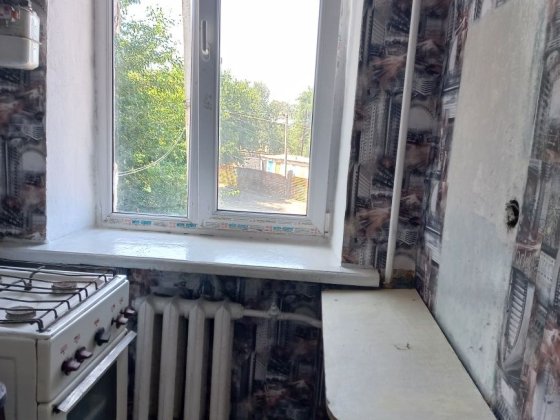 Продам 2х комнатную на  ул.Портовая Запорожье