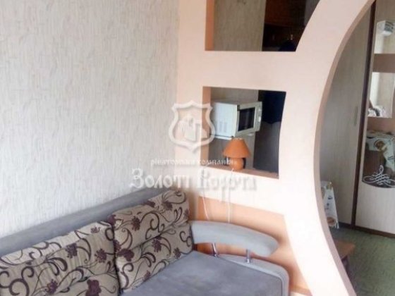 Від власника . Без  комісії  .Кімната в гуртожитку . Центр. Шулявка.