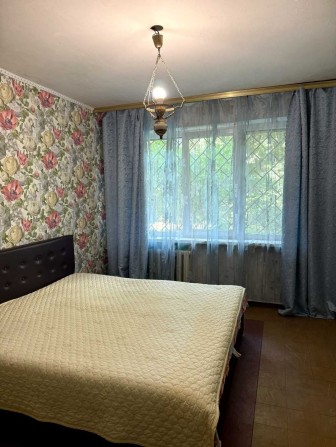 В продаже 2х кімнатна квартира на вул.Зодчіх 47 т. на 1 поверсі - фото 1