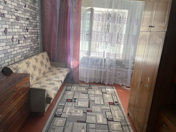 Продажа комнаты на ул. Азербайжанской - фото 1