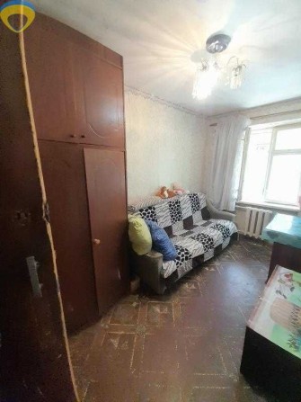 Продам комнату в коммуне на Черёмушках на ул. Филатова - фото 1