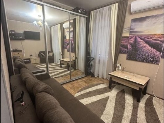 Продам комнату 16м2 в коммуне на Успенской Центр