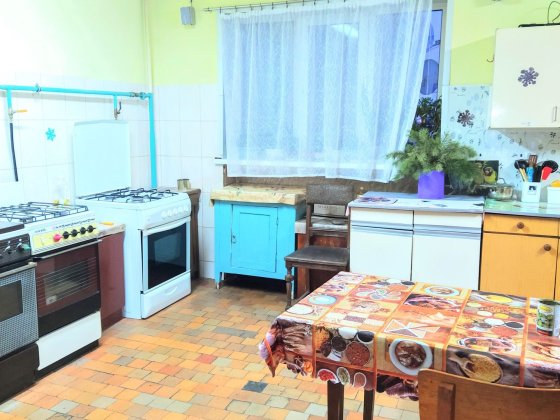 Одесская. Продам  1 комнатную гостинку в блоке, райн Одесской. Монюшко Харьков